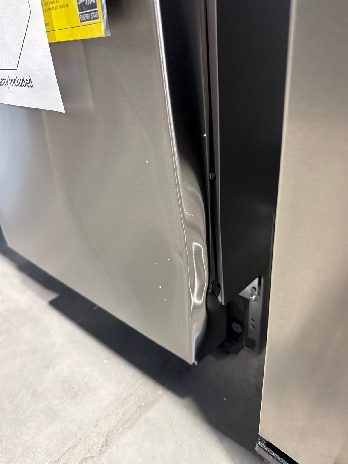 Whirlpool 18 in. Stainless Steel Dishwasher WDFS5118SS – T1NP03