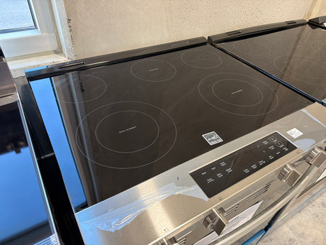 Whirlpool 30 in. 5-Element Slide-In Electric Range WSES3330TS - scratch and dent, Nampa ID (photo 3)