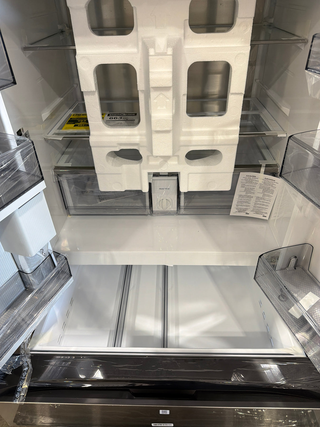 T8ID29 - Samsung RF90F29AECRAA Bespoke 4-Door Flex Refrigerator