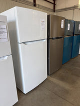 T9ID19 - Frigidaire FFTR1835VW Top Freezer Refrigerator