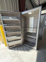T9ID21 - Frigidaire FFUE2022AF Upright Freezer
