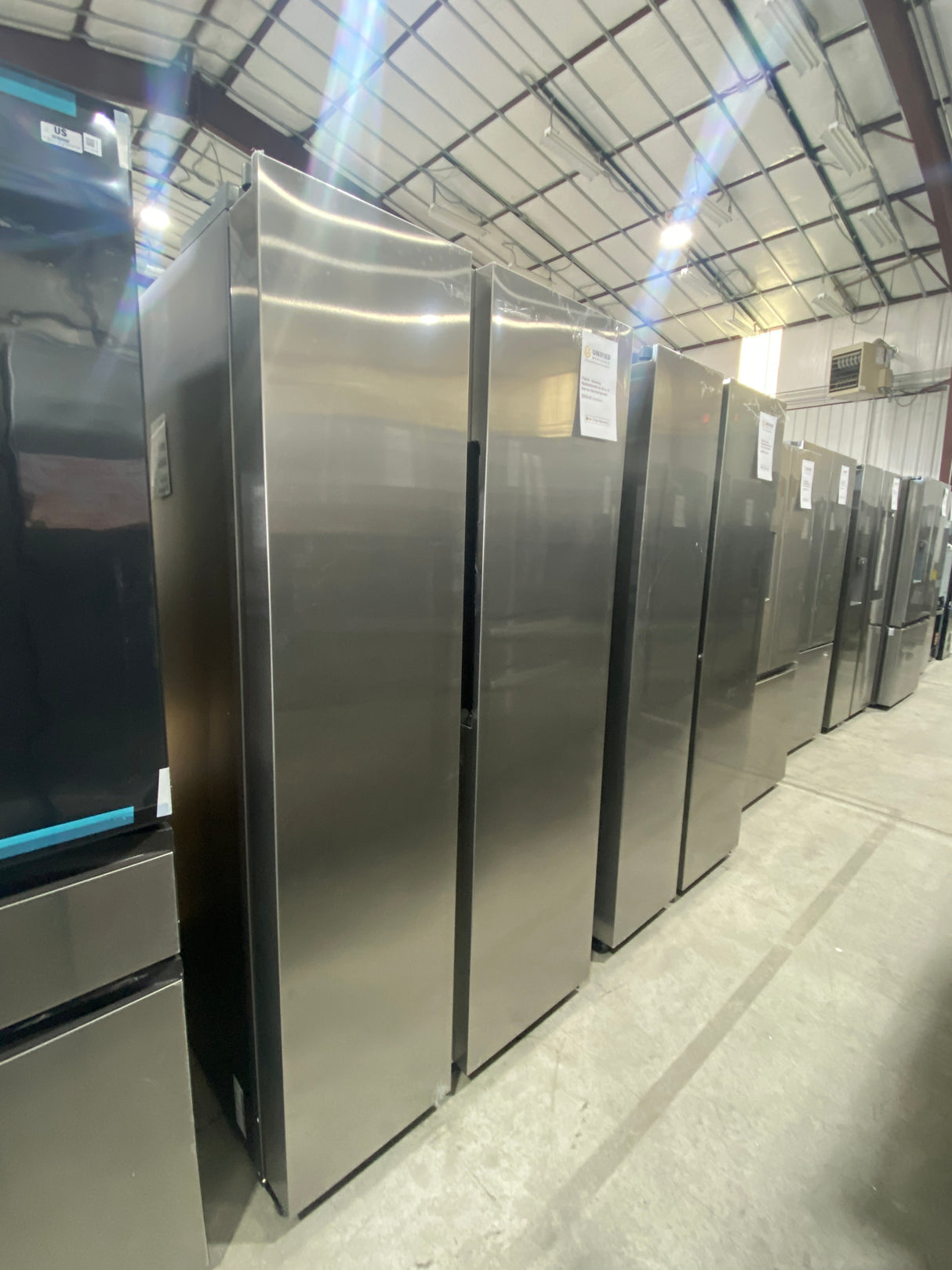 T12ID16 - Samsung RS28A500ASR/AA 28 cu. ft. Side-by-Side Refrigerator
