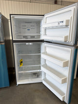 T9ID17 - Frigidaire FFTR1835VS Top Freezer Refrigerator