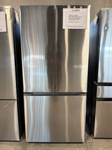 Samsung 25 cu ft French Door Refrigerator with Beverage Center RF25C5551SR/AA – T2NP26