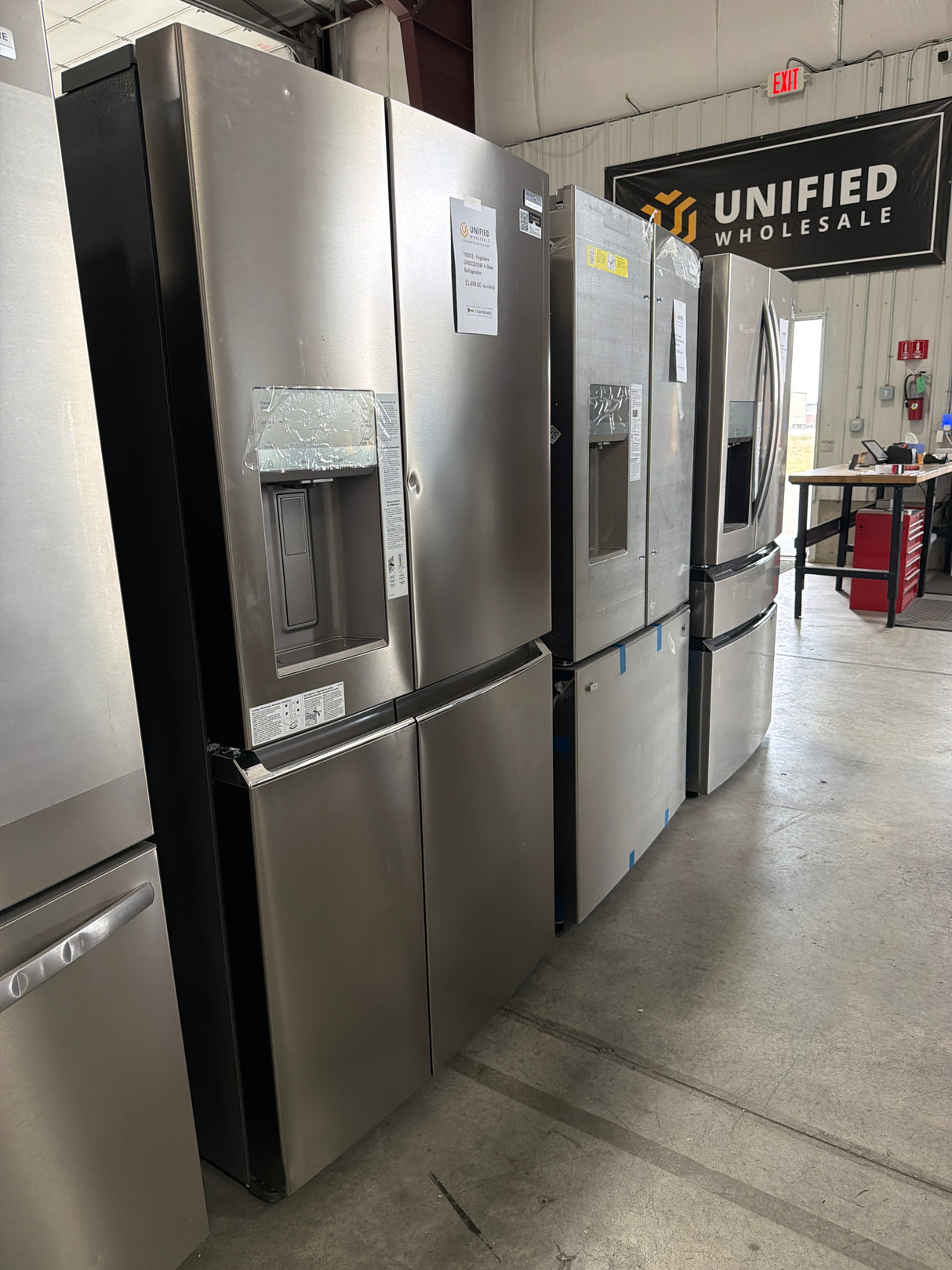 T9ID53 - Frigidaire GRQC2255BF 4-Door Refrigerator