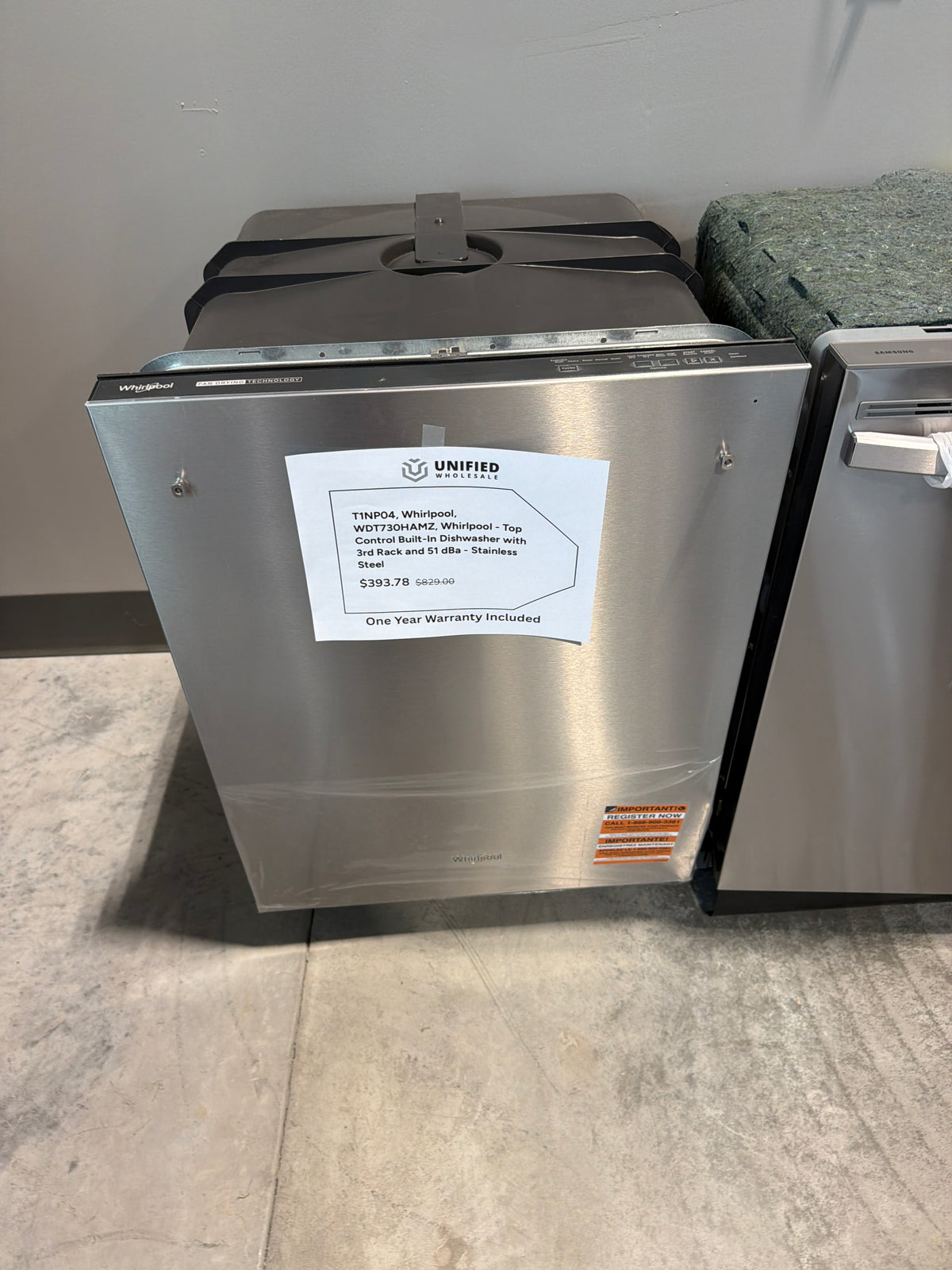 Whirlpool Top Control Dishwasher with 3rd Rack WDT730HAMZ – T1NP04