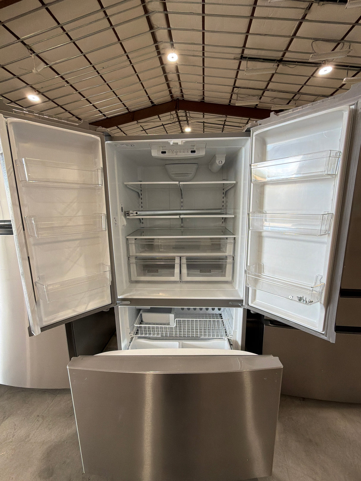 T7ID12 Whirlpool WRFF3236RZ Refrigerator French Door 25 Cu. Ft.